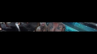 Epische Urinwäsche mit Lila Storm und 9 Schwänzen